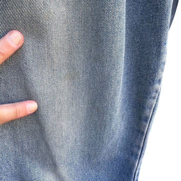 Freego Vintage 80s Womens High-Waisted Pleated Light Blue Worn Denim Jeans 28x31 - Picture 10 of 11